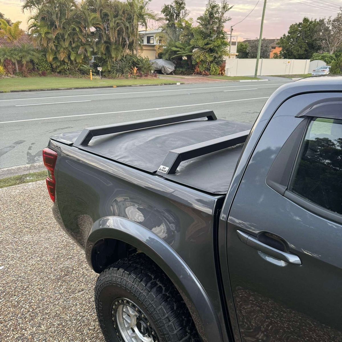 4JJ3 Isuzu DMAX/BT50 Low Profile Aluminium Tub Racks (2020+)