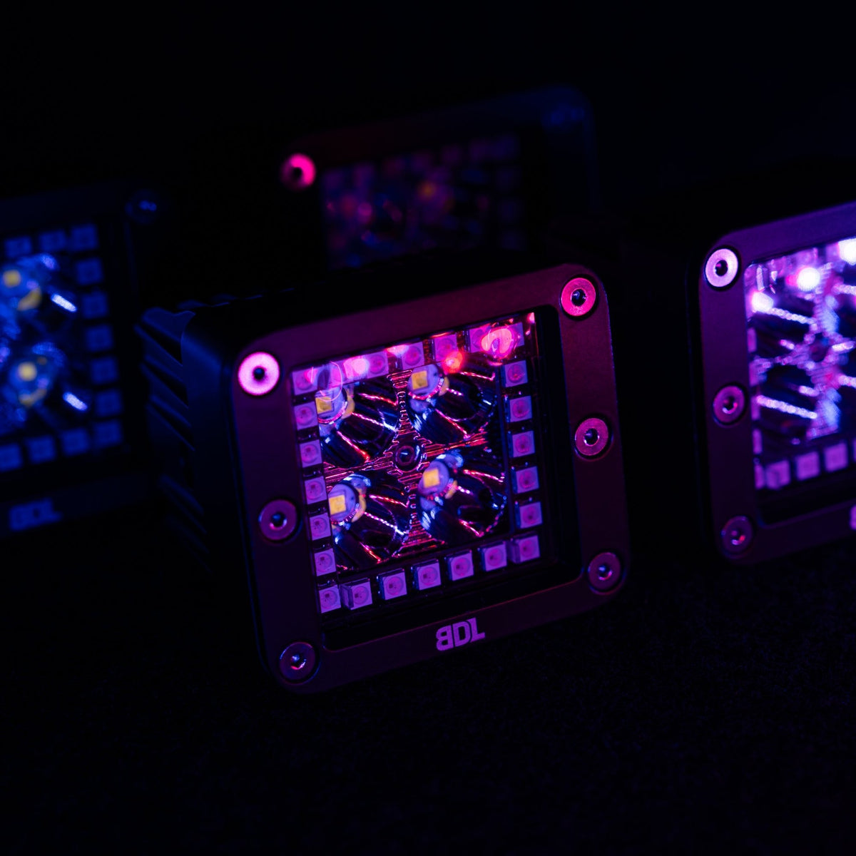 G5™ Pod Lights