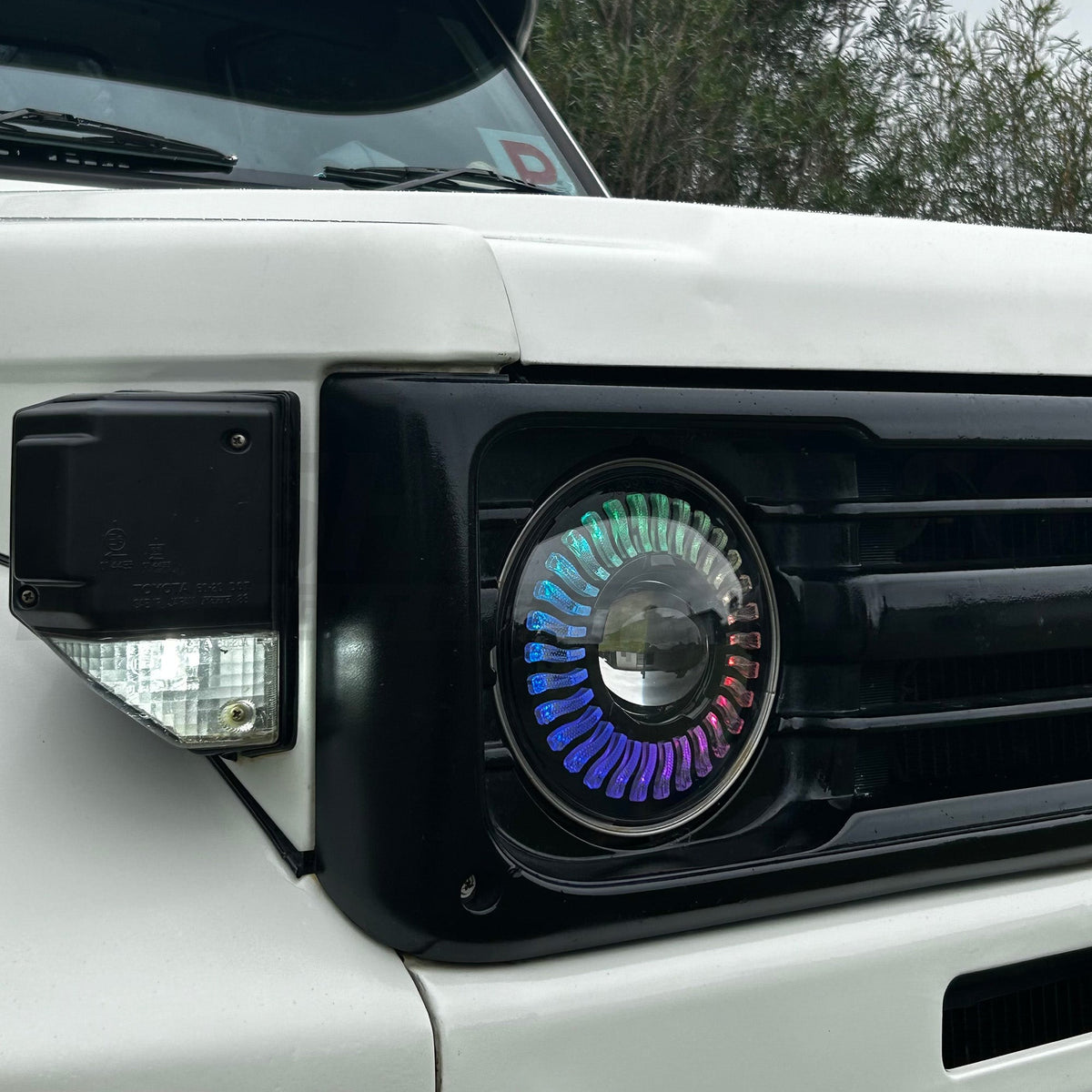 7" 'Firewheel' LED Colour Chasing Headlights
