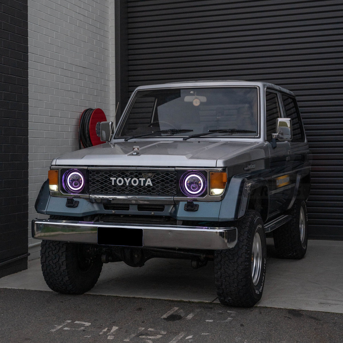7" 'Halo' LED Colour Chasing Headlights