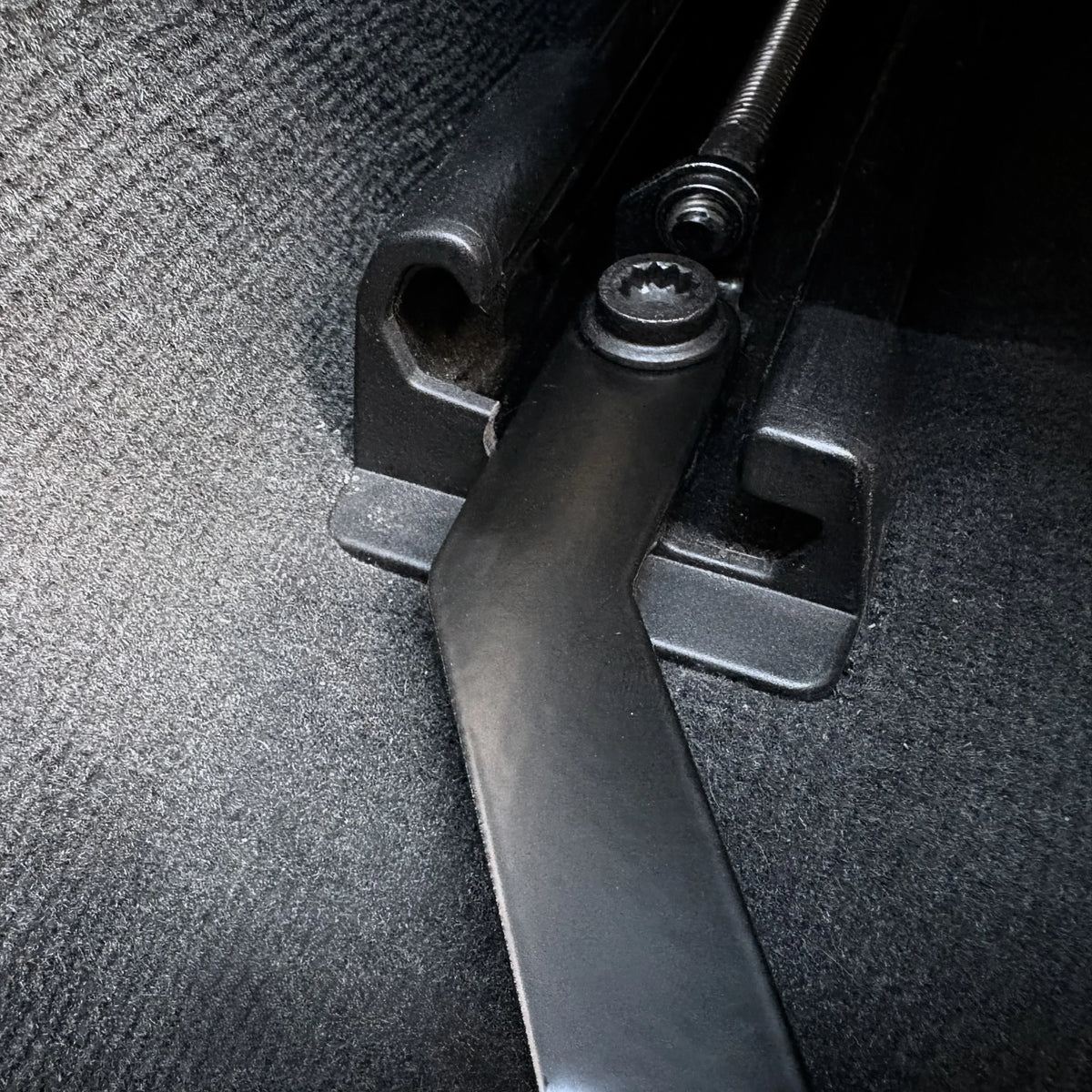 Audi Q5 Fire Extinguisher Bracket - Adrenaline 4X4