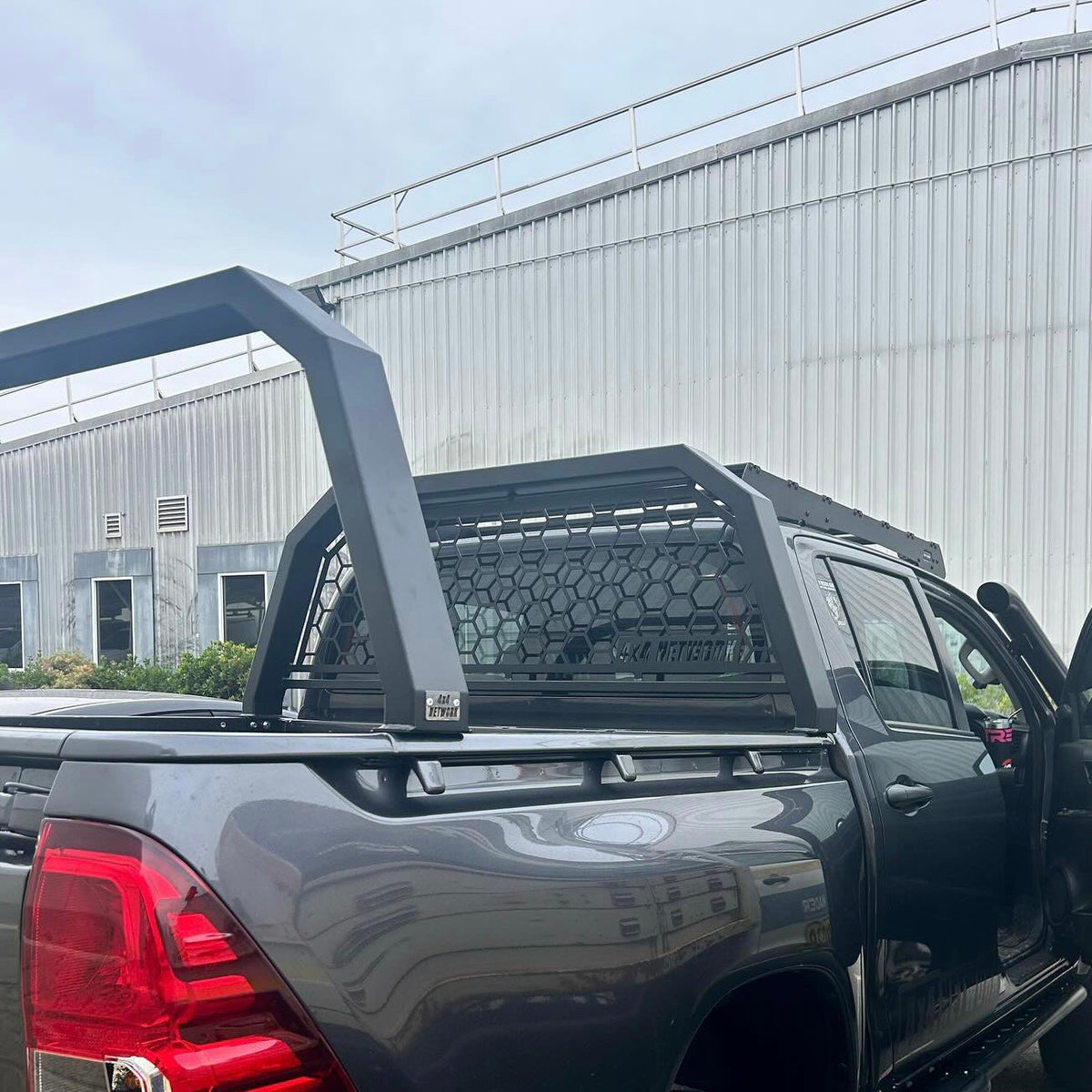 SR N80 Toyota Hilux Aluminium Tub Racks (2015+)