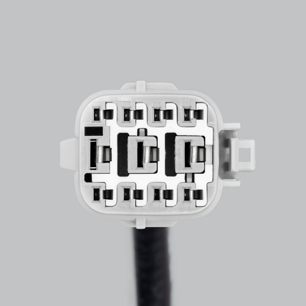 Toyota Landcruiser 200 series (2016+) - High Beam Piggy Back Adaptor