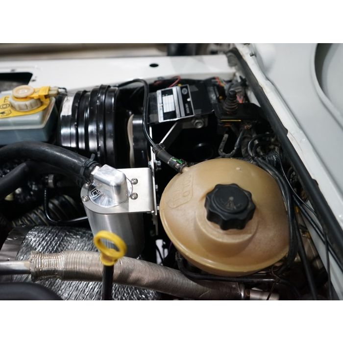 Land Rover Defender 2007 – 2016 2.2LTR & 2.4LTR Puma HPD Catch Can