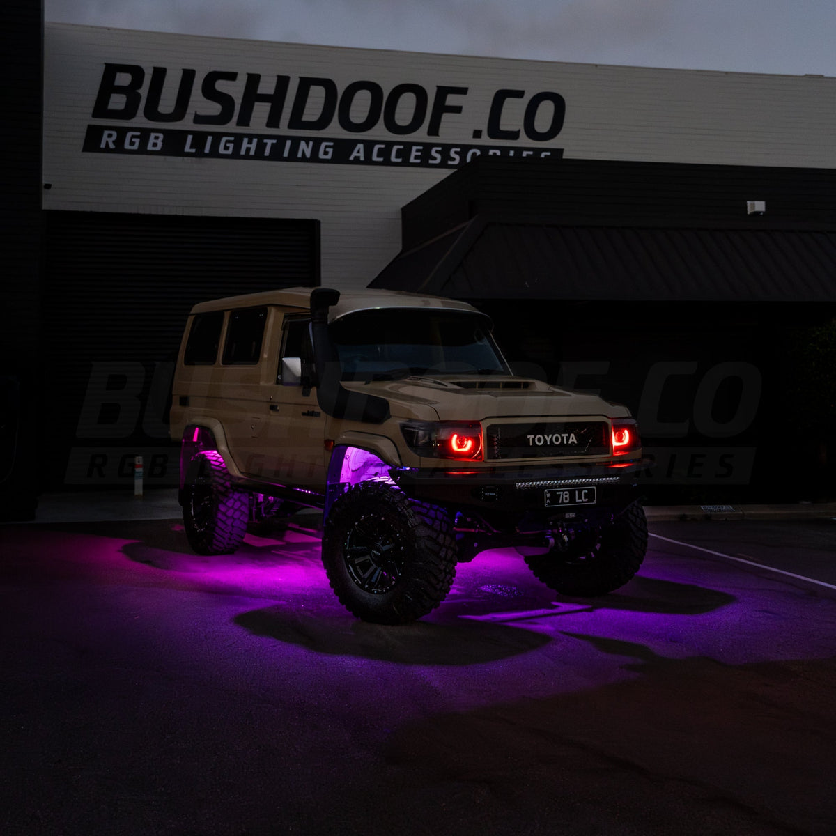 Chasing RGB Rock Lights - 6 Pack