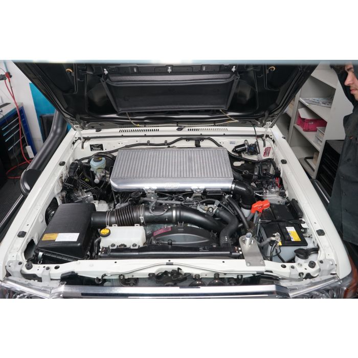 Toyota Landcruiser 70 Series V8 Intercooler – HPD Series 2 Top Mount