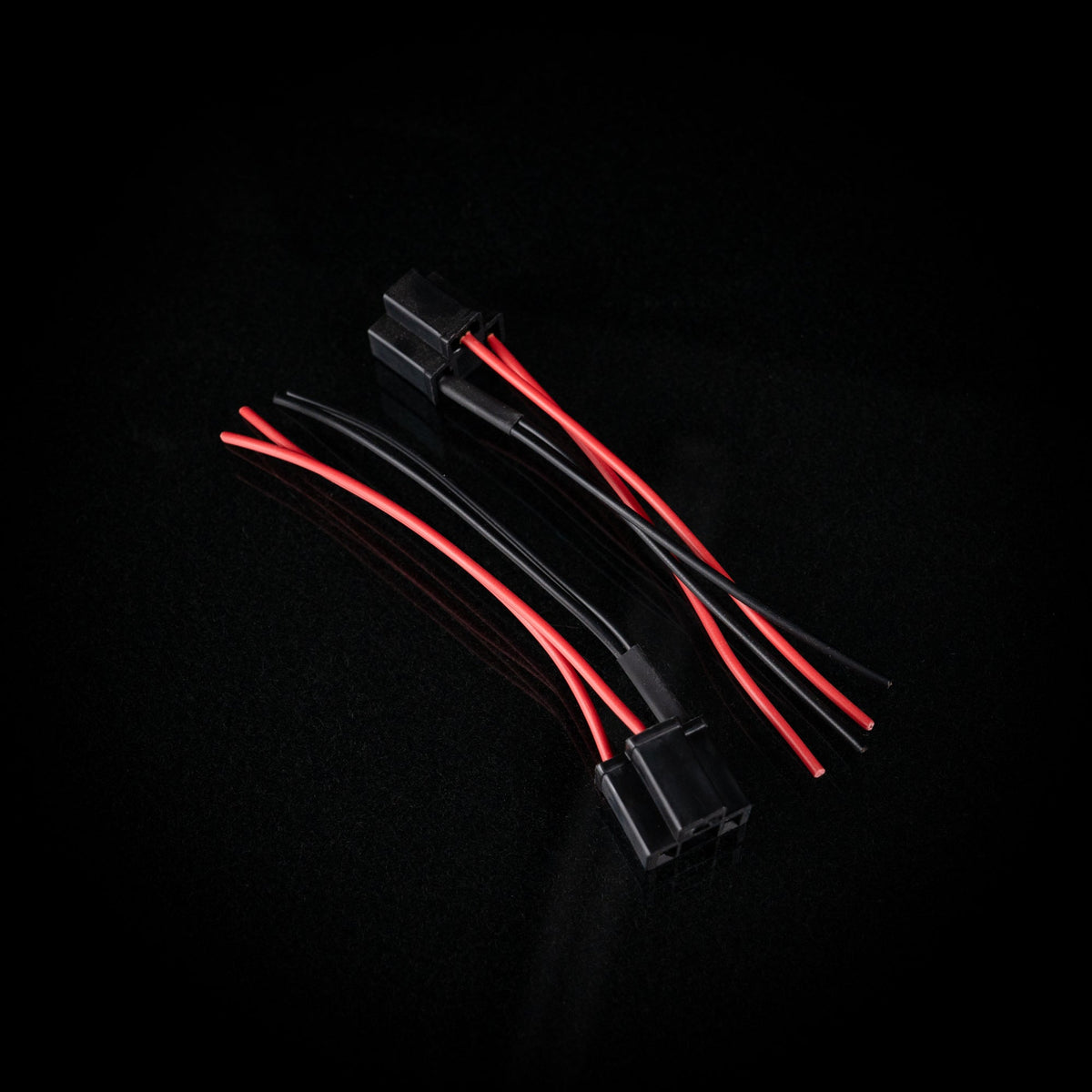H4 Female Plug Lead Pair