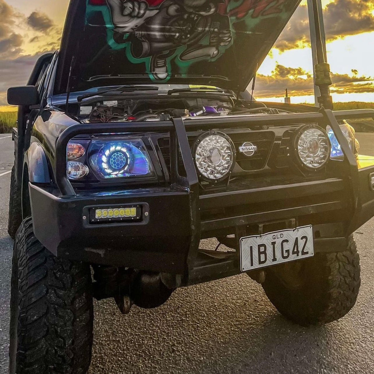 Nissan Patrol Y61 S1-3 LED 'Turbine' Headlights