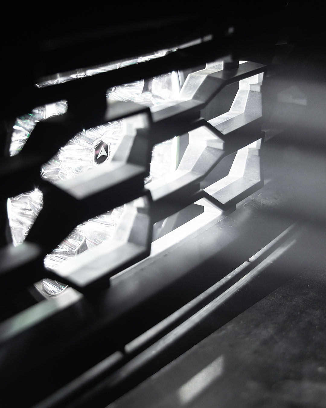 ALTIQ™ Next-Gen Raptor / Ranger / Super Duty / Everest Spot Light Stealth Kit